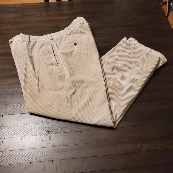 Brooks Brothers Other - Brooks Brothers Hudson Corduroy Pant 35x30
